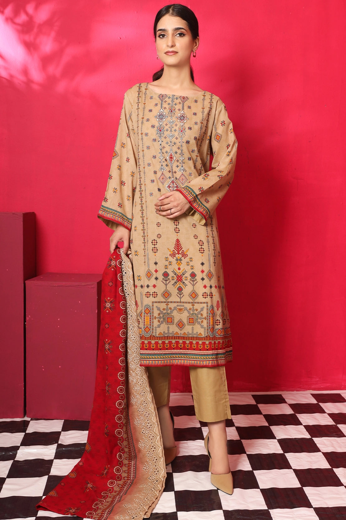 3 Piece - Premium Embroidered Lawn - 7778