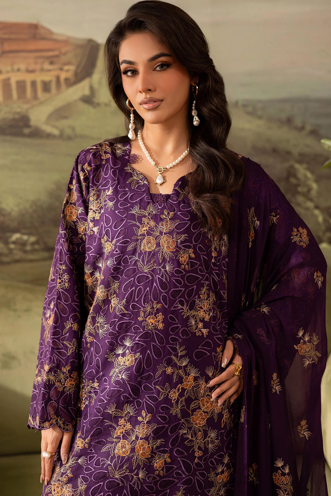The Artisan Luxury Embroidered Viscose - 4402