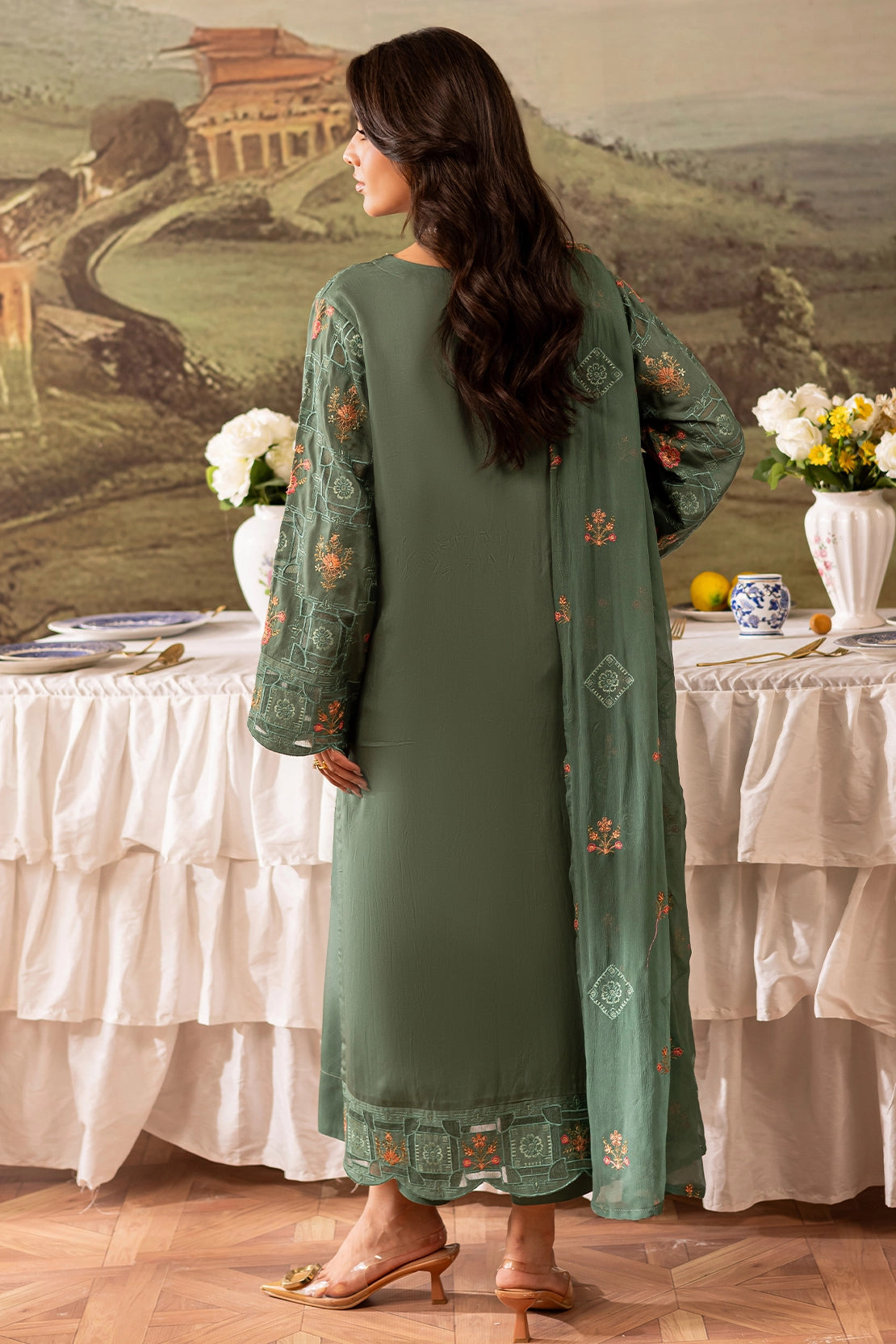 The Artisan Luxury Embroidered Viscose - 4408