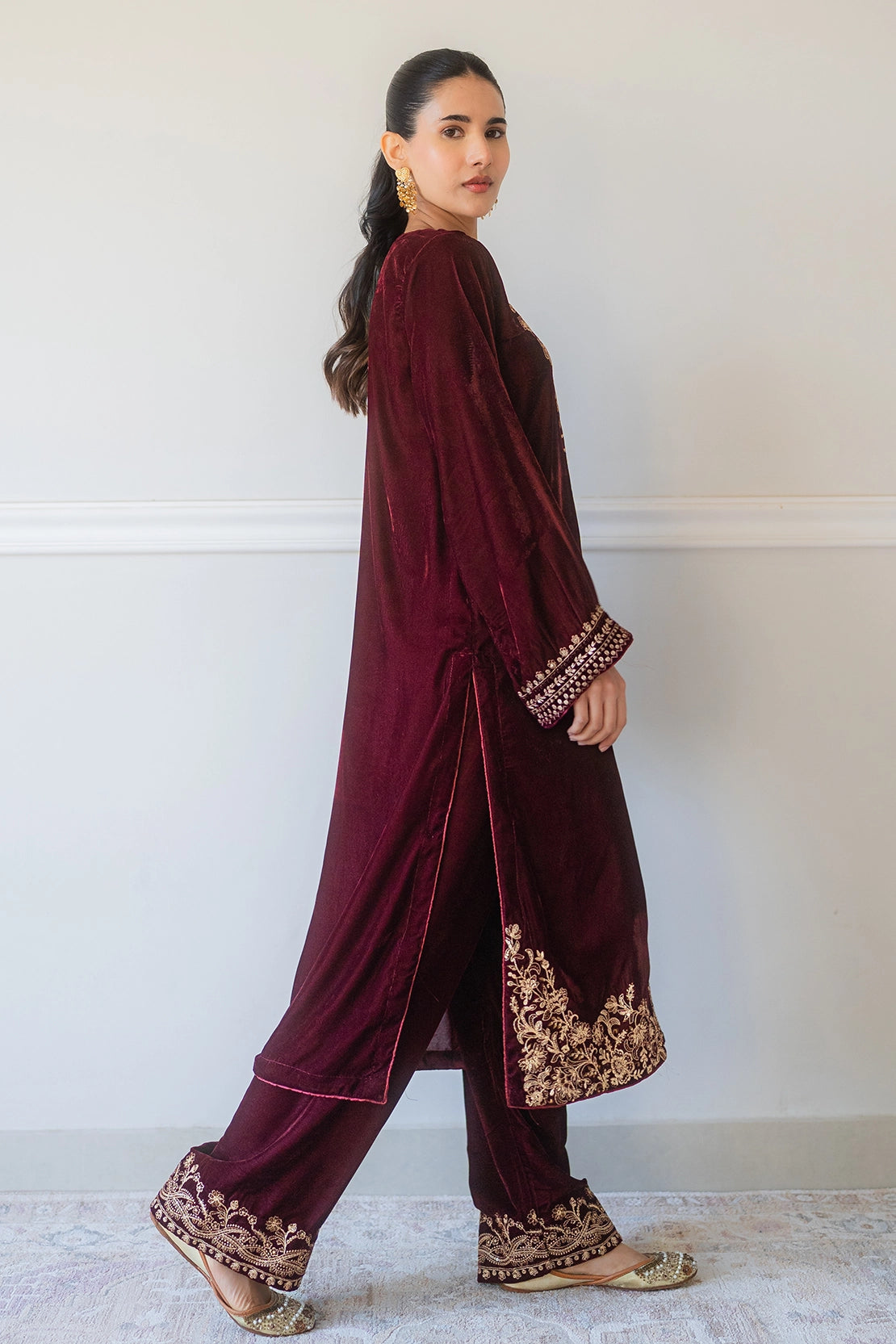 Stitched 2 Piece - Velvet - Rania