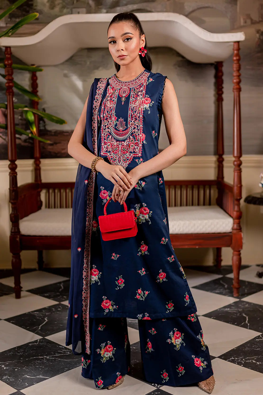 3 Piece - Luxury Embroidered Cambric - 8119