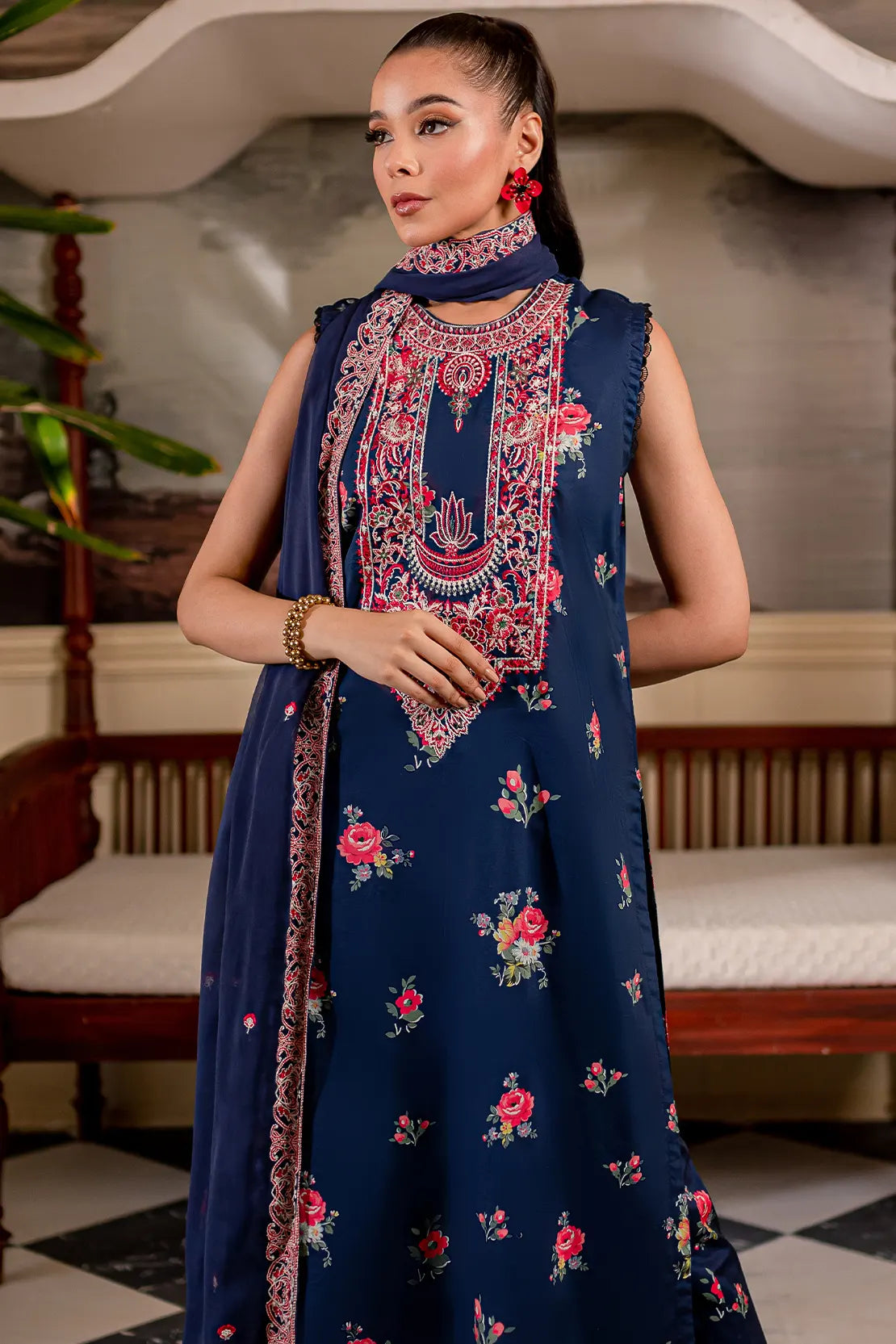 3 Piece - Luxury Embroidered Cambric - 8119