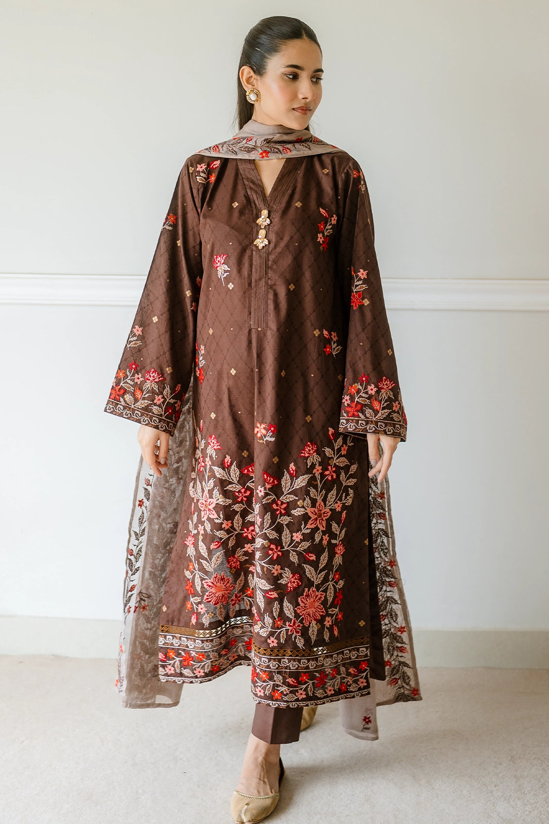 3 Piece - Premium Embroidered Jacquard Lawn - 5559