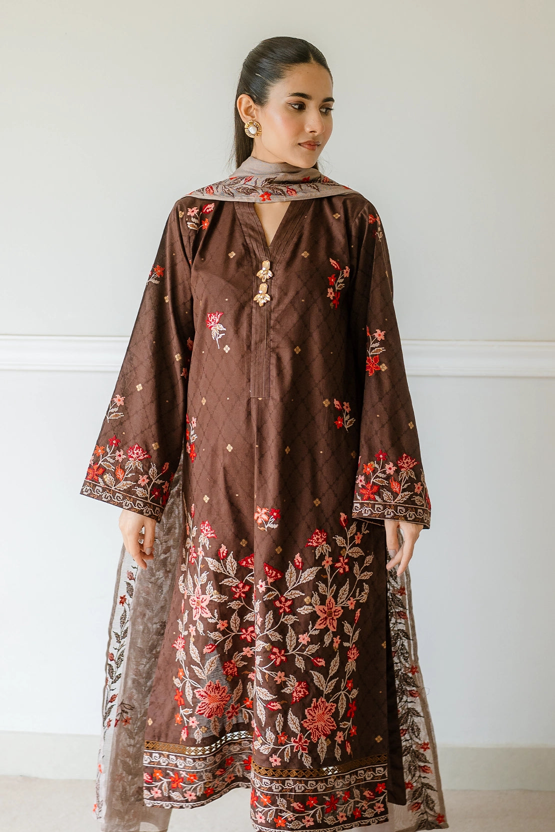 3 Piece - Premium Embroidered Jacquard Lawn - 5559