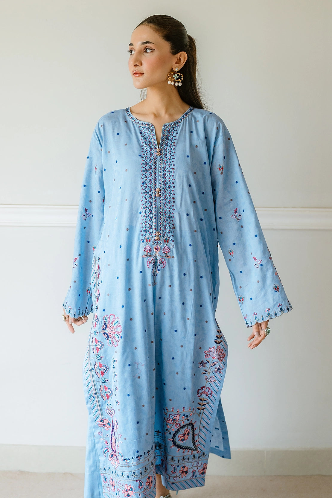 3 Piece - Premium Embroidered Jacquard Lawn - 5552