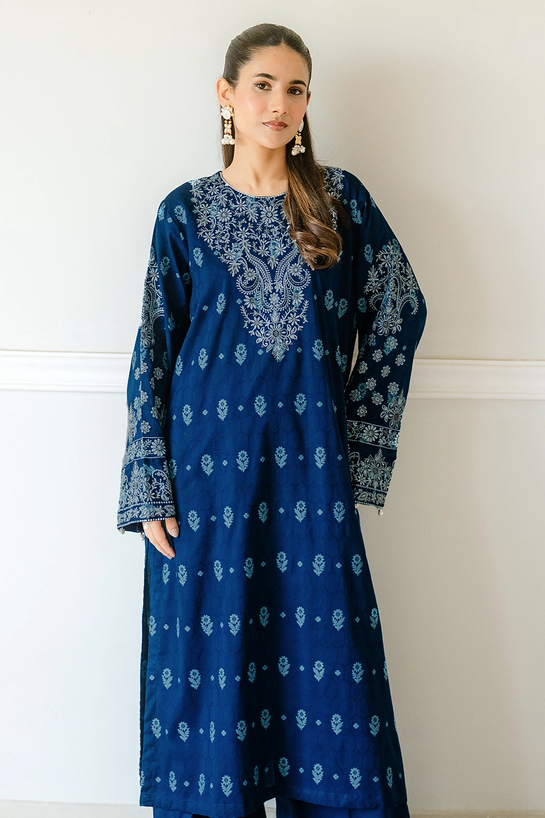 3 Piece - Premium Embroidered Jacquard Lawn- 5556