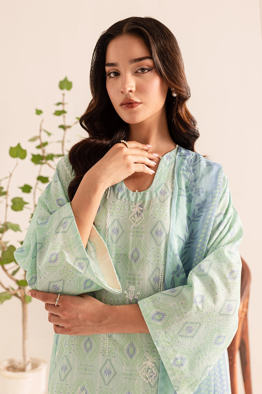 3 PIECE - PREMIUM EMBROIDERED LAWN - 9071