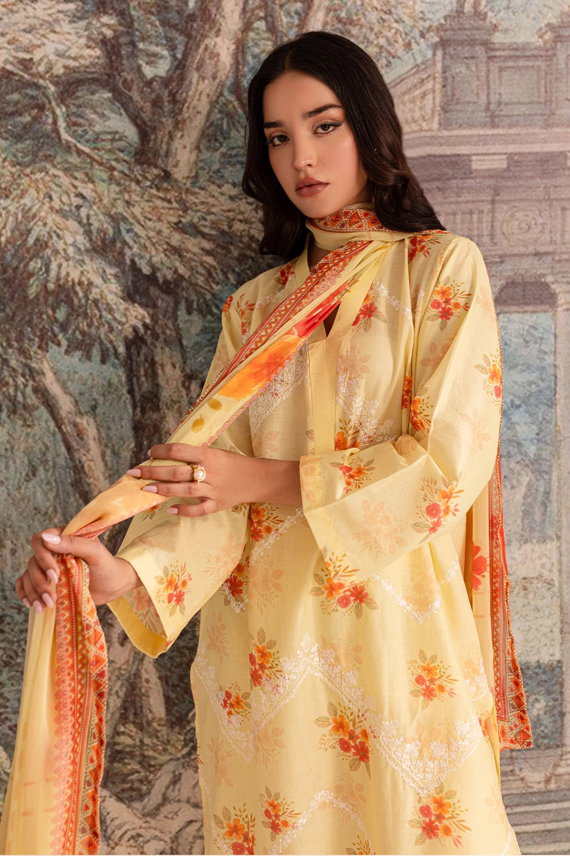 3 PIECE - PREMIUM EMBROIDERED LAWN - 9076