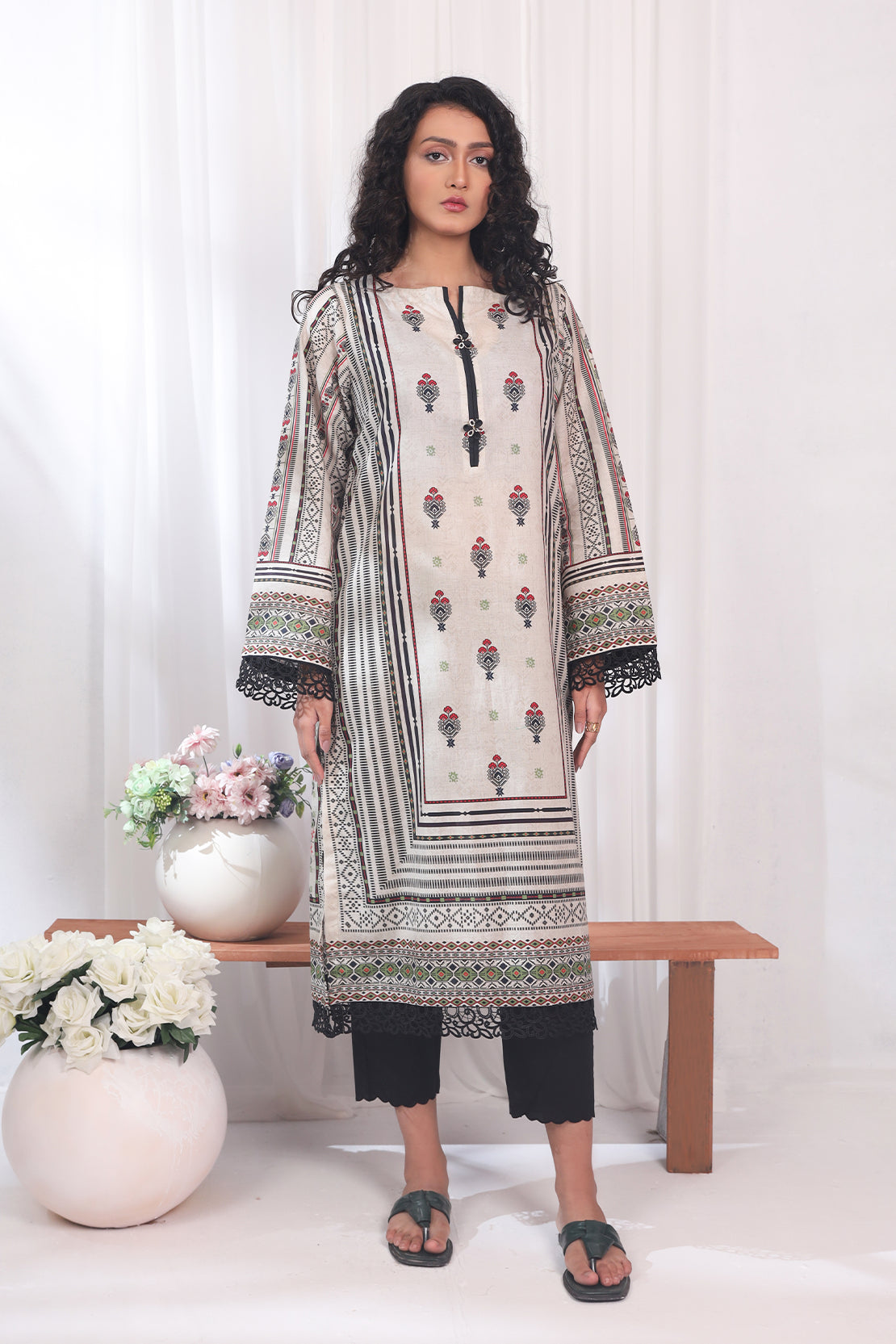 1 Piece - Digitally Printed Lawn - 8751