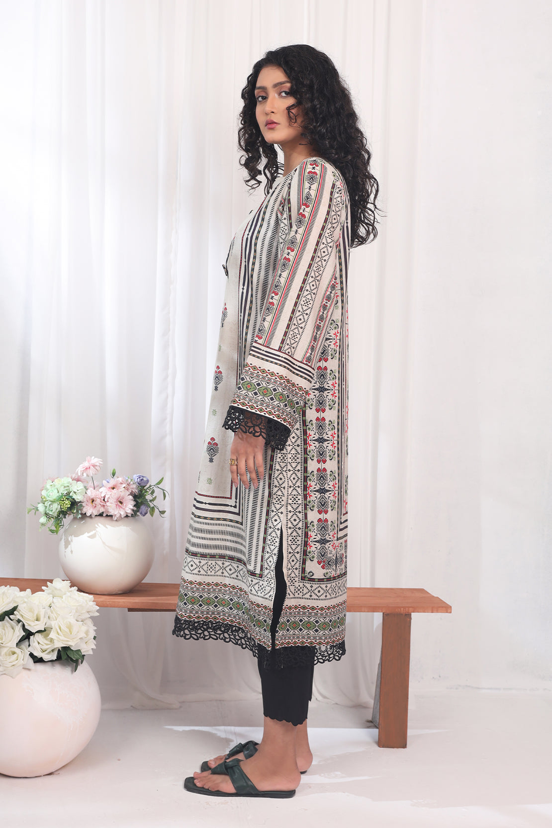 1 Piece - Digitally Printed Lawn - 8751