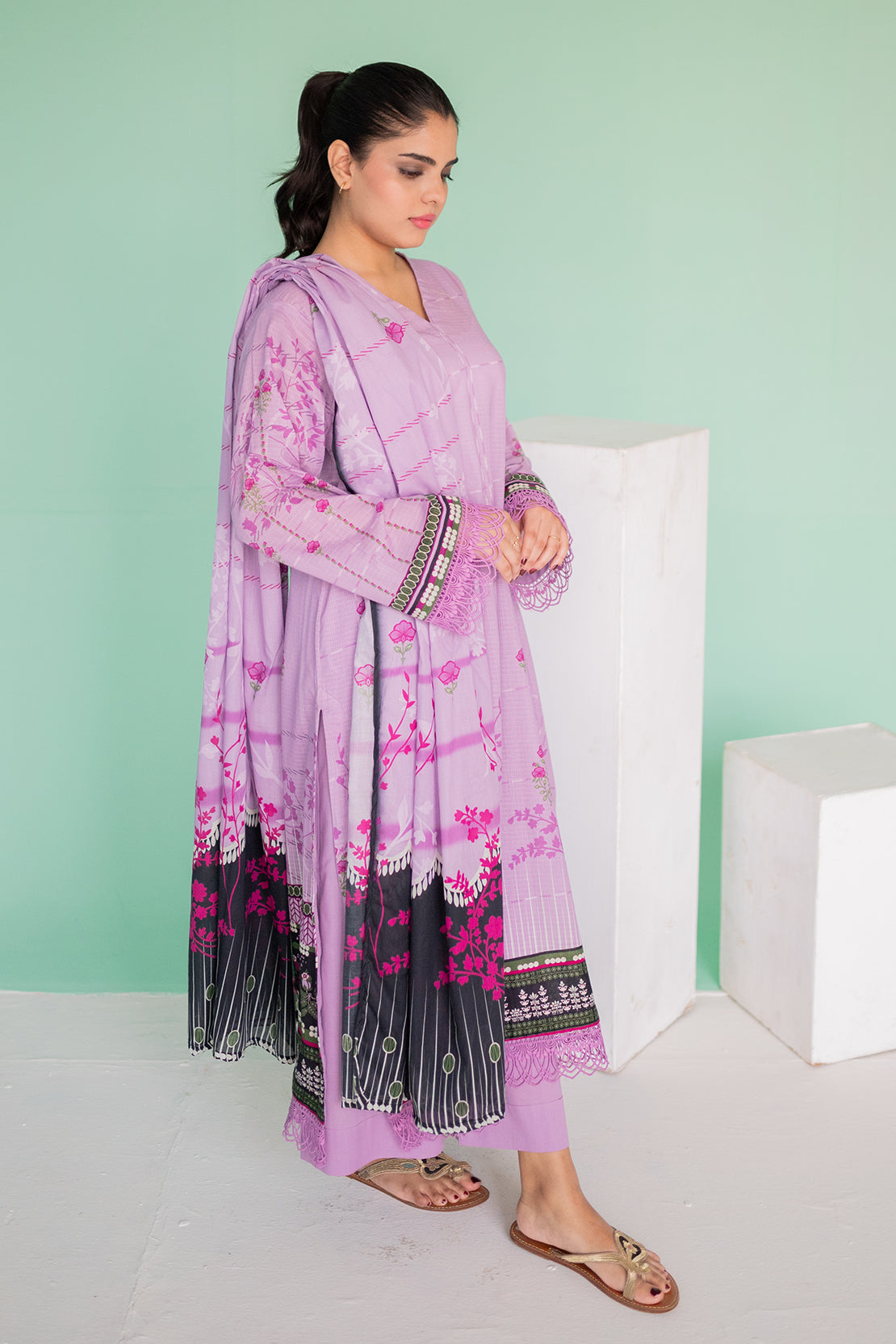 3 Piece Digitally Printed Lawn - 9001