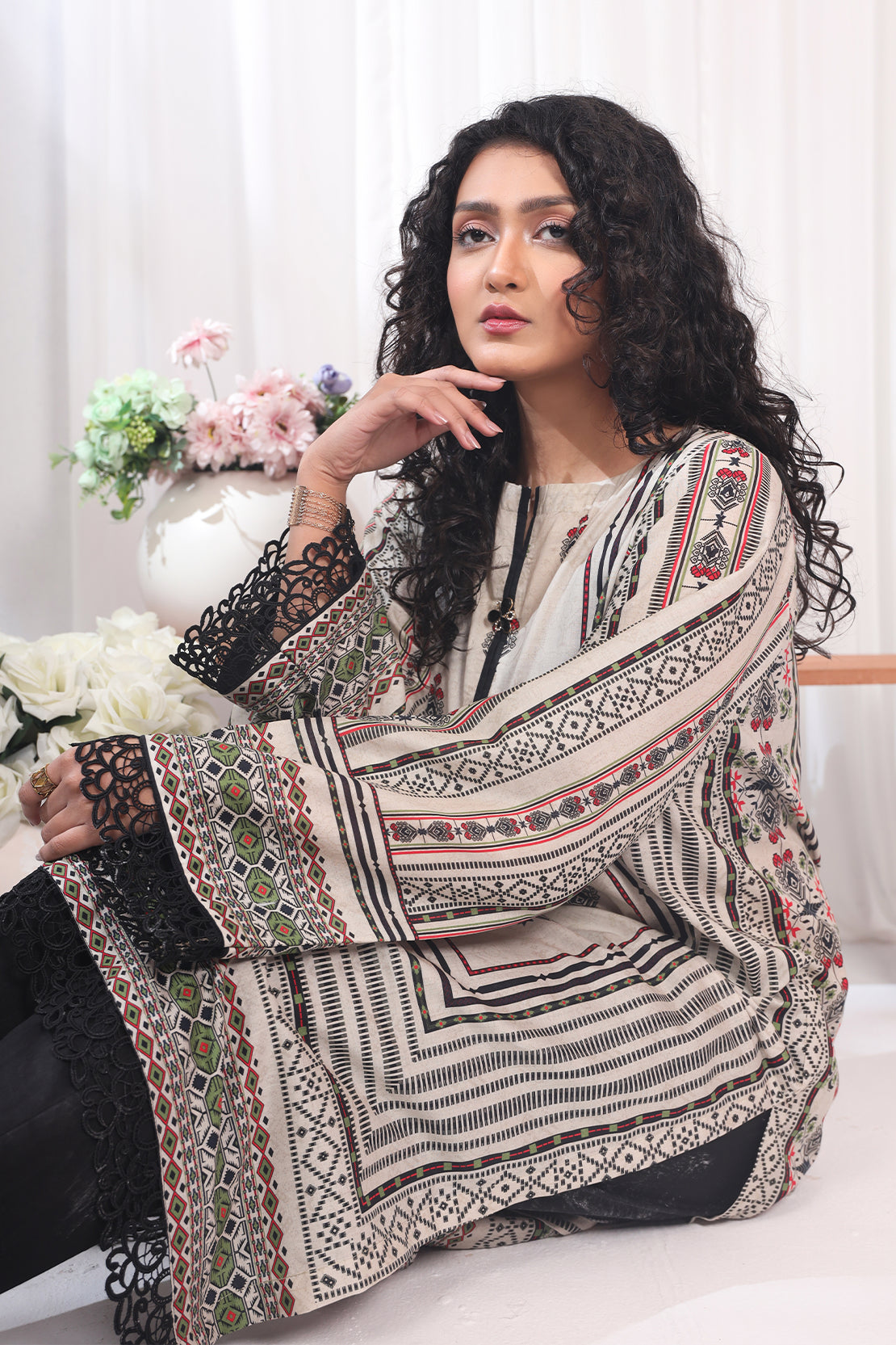 1 Piece - Digitally Printed Lawn - 8751