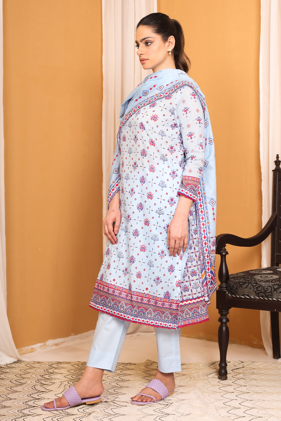 3 Piece Digitally Printed Lawn - 7785