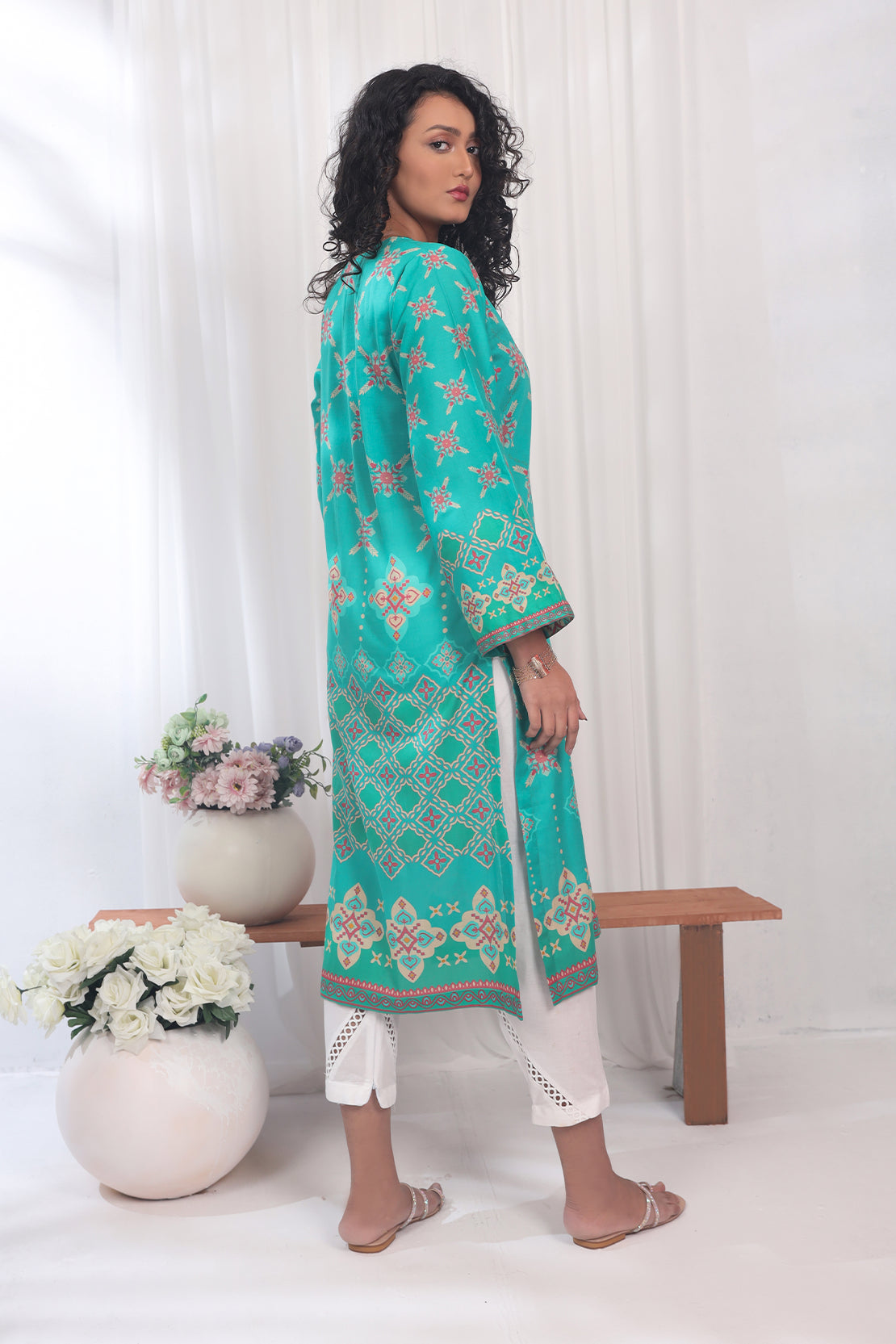 1 Piece - Digitally Printed Lawn - 8757