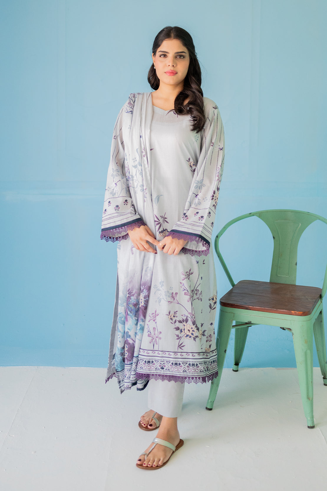 3 Piece Digitally Printed Lawn - 9007