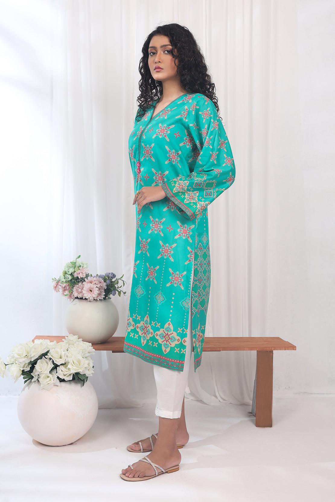 1 Piece - Digitally Printed Lawn - 8757