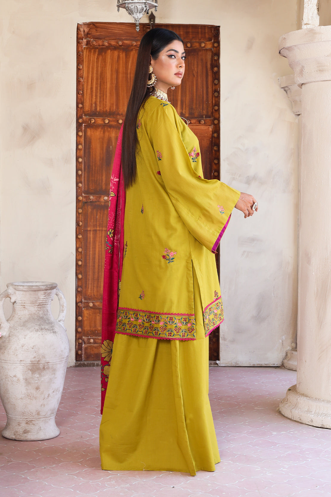 3 Piece - Embroidered Lawn - 8878