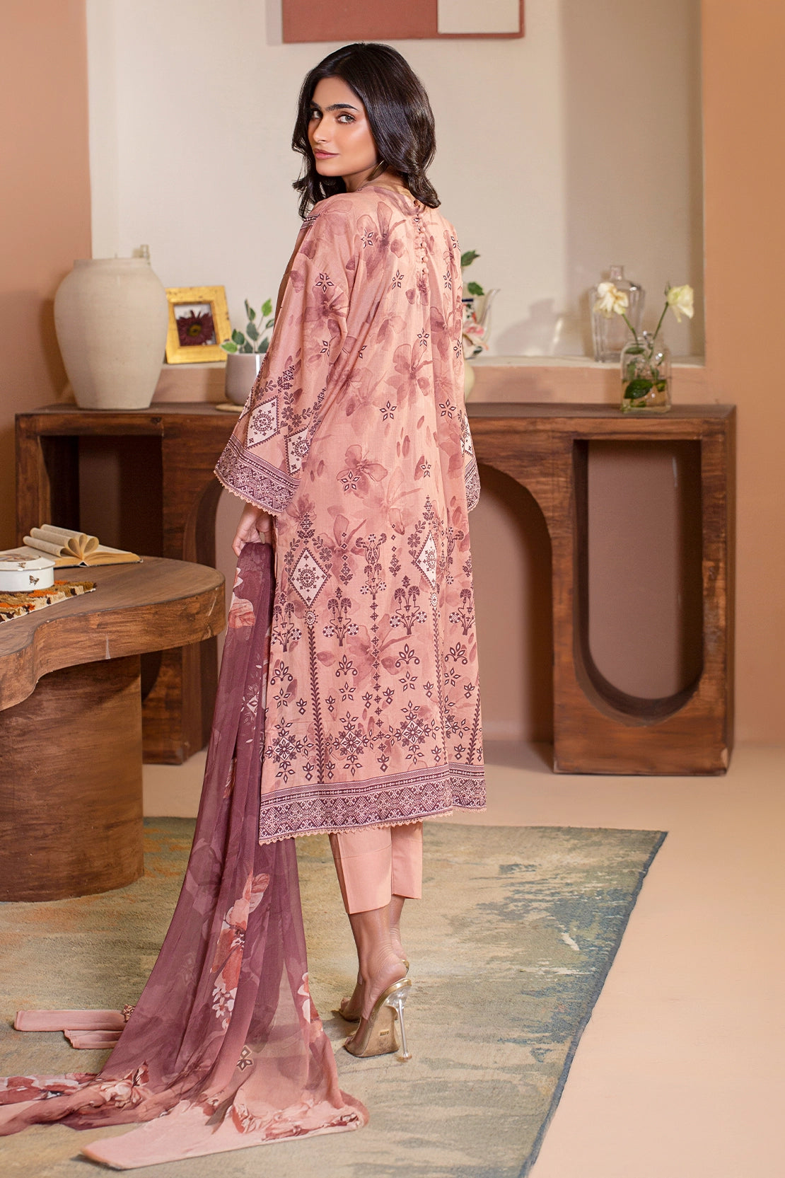3 PIECE - PREMIUM EMBROIDERED LAWN - 9141