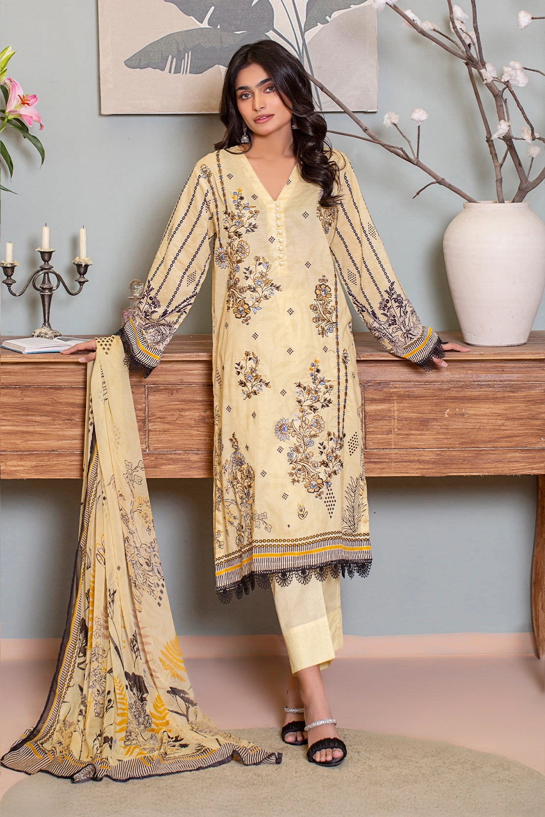 3 PIECE - PREMIUM EMBROIDERED LAWN - 9147