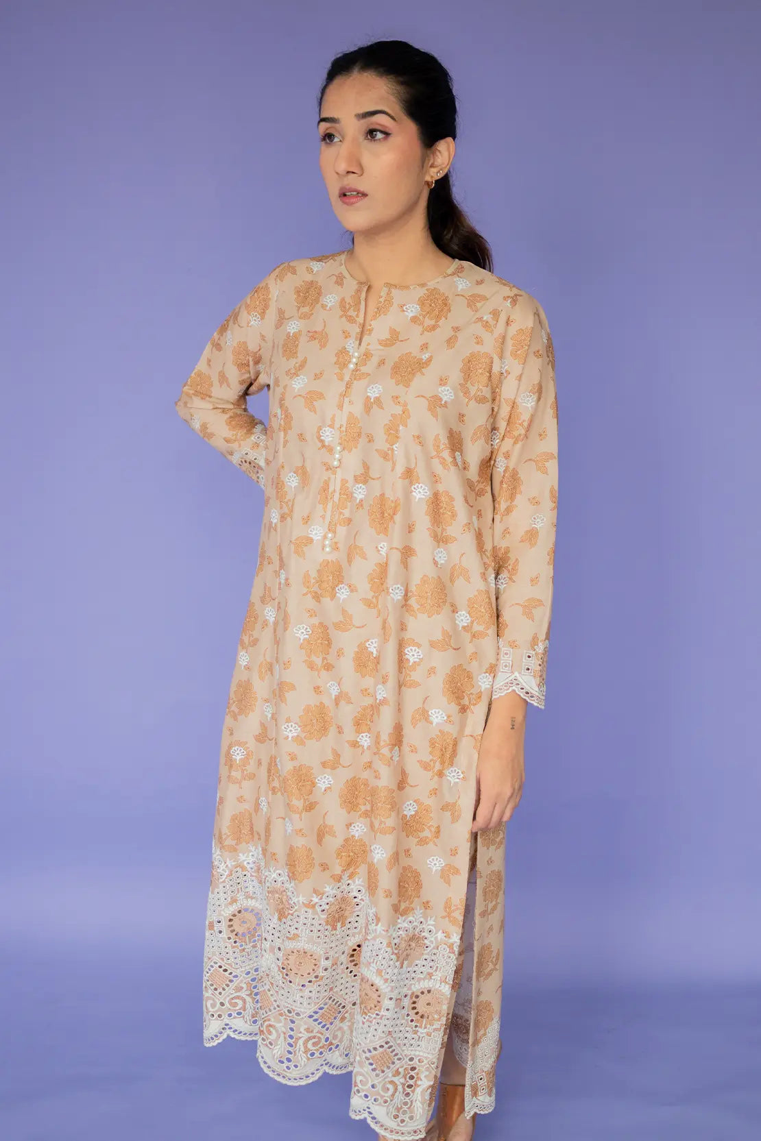 2 Piece Emerald Emb Lawn - 8610