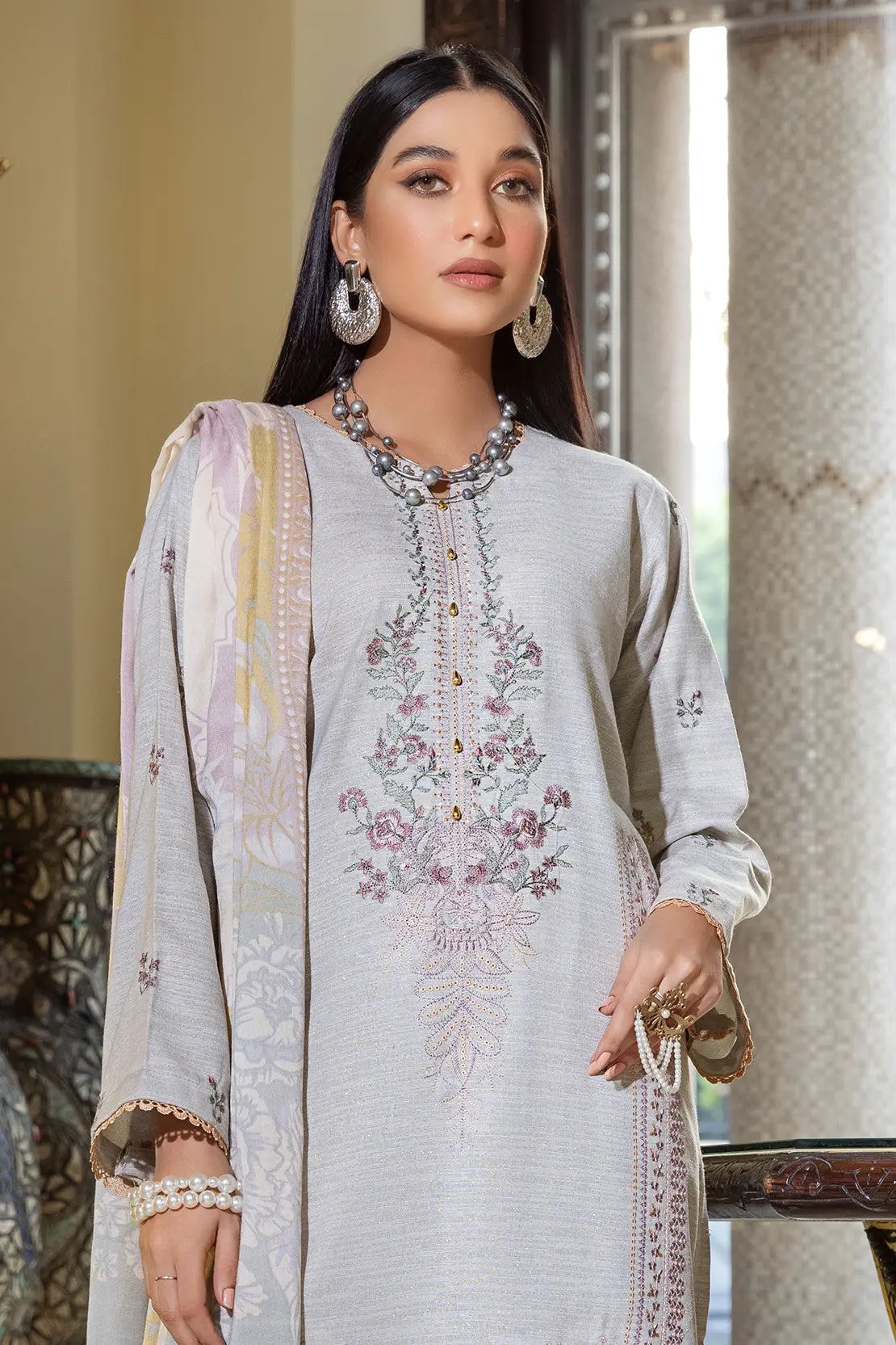 3 Piece – Luxury Embroidered Slub Zari Peach – 401