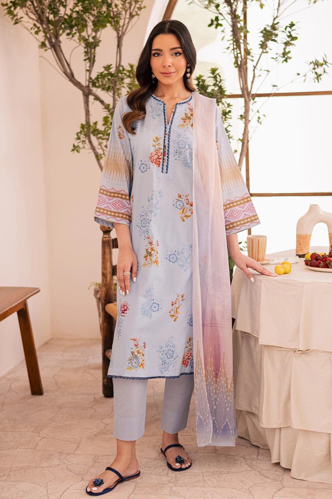 3 Piece - Premium Embroidered Lawn - 021