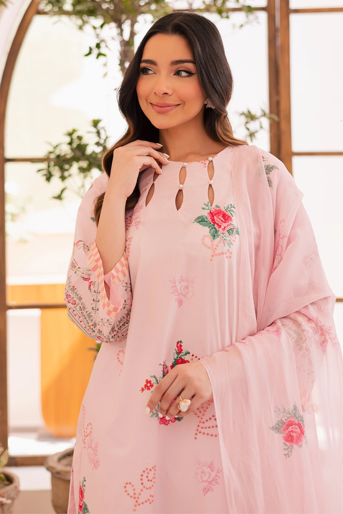 3 Piece - Premium Embroidered Lawn - 023