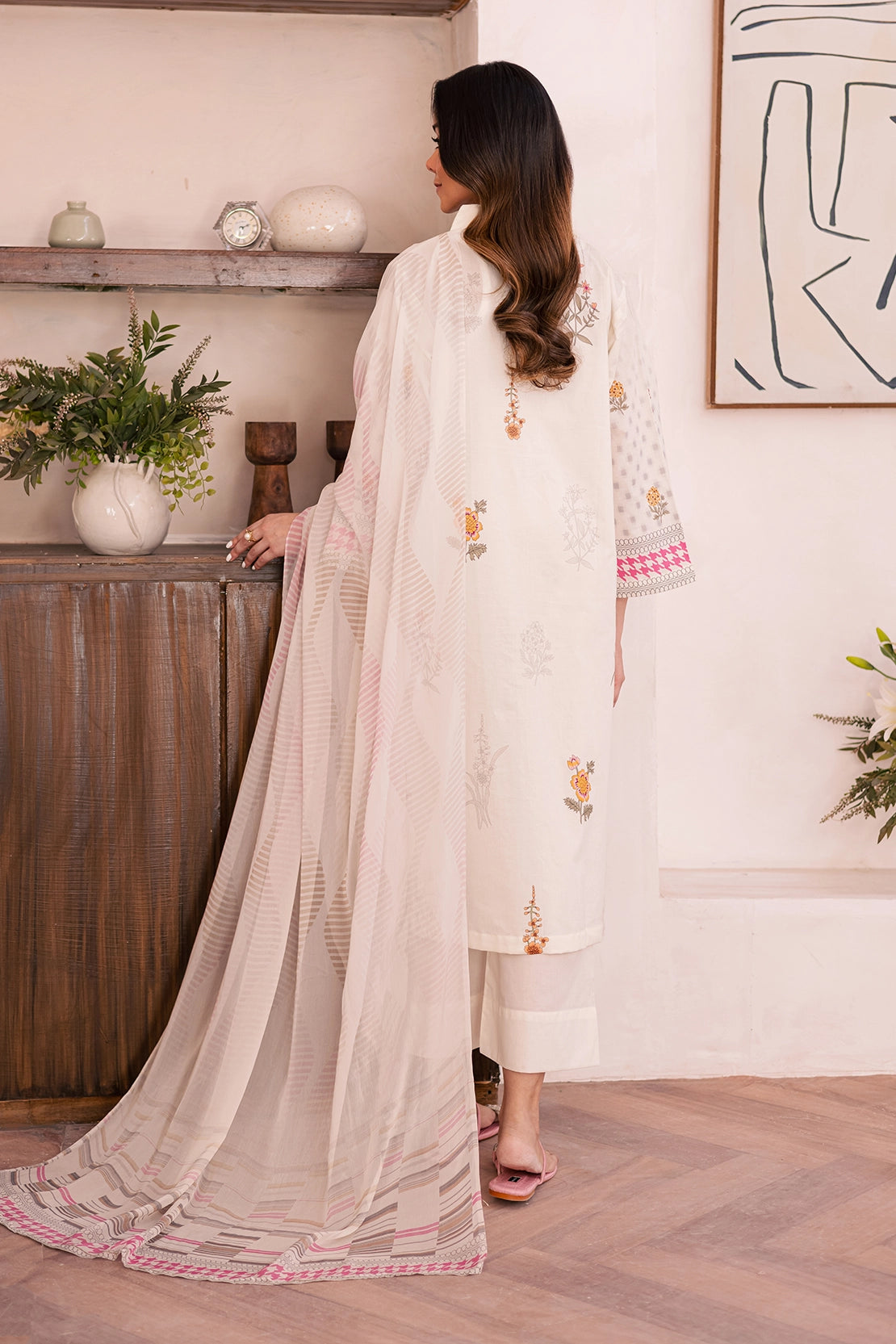 3 Piece - Premium Embroidered Lawn - 024