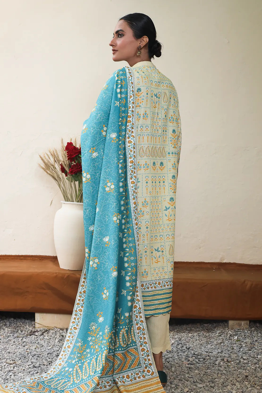 3 Piece – Premium Embroidered Karandi – 8206