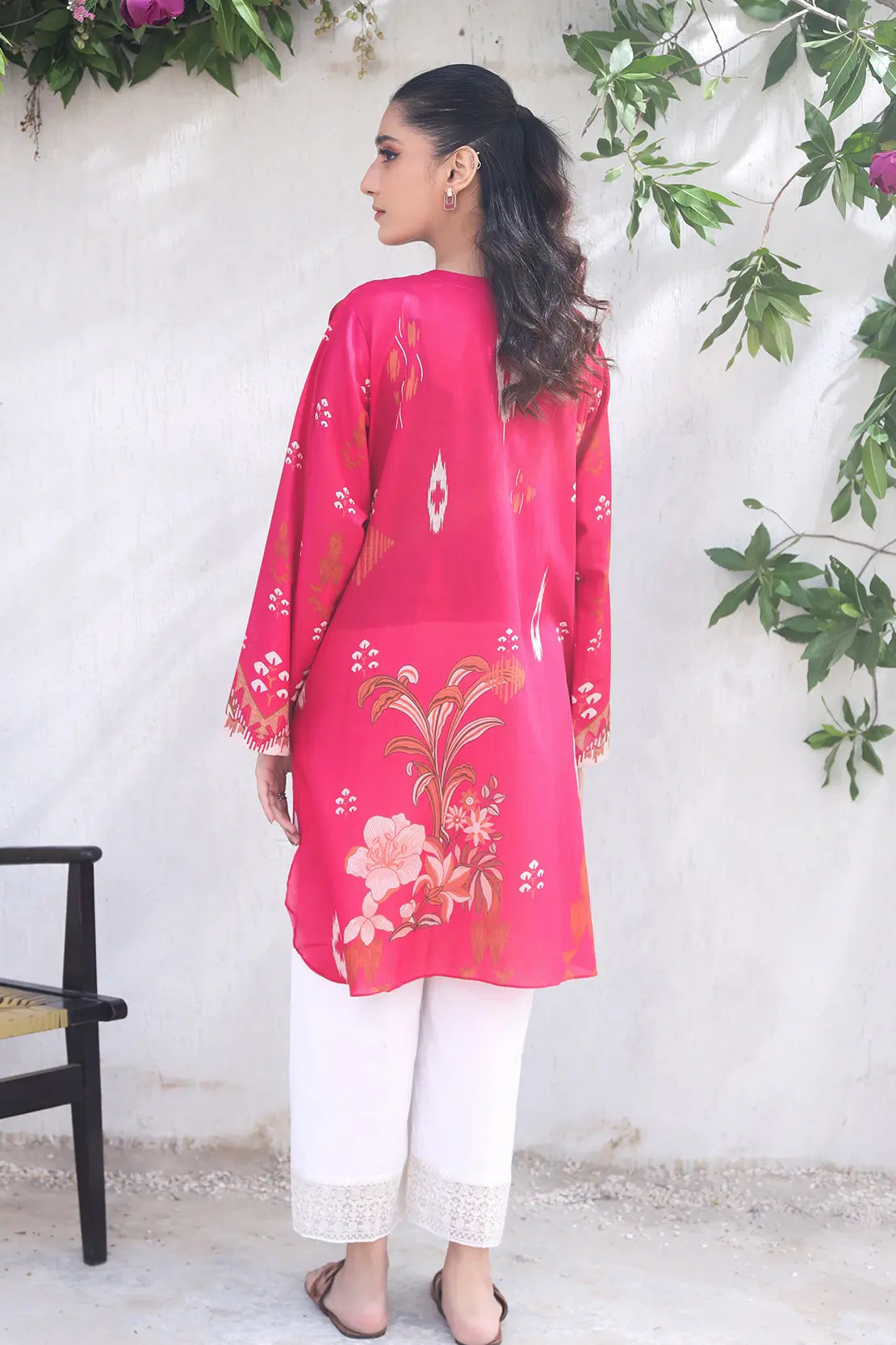 1 Piece - Digitally Printed Lawn - 8628