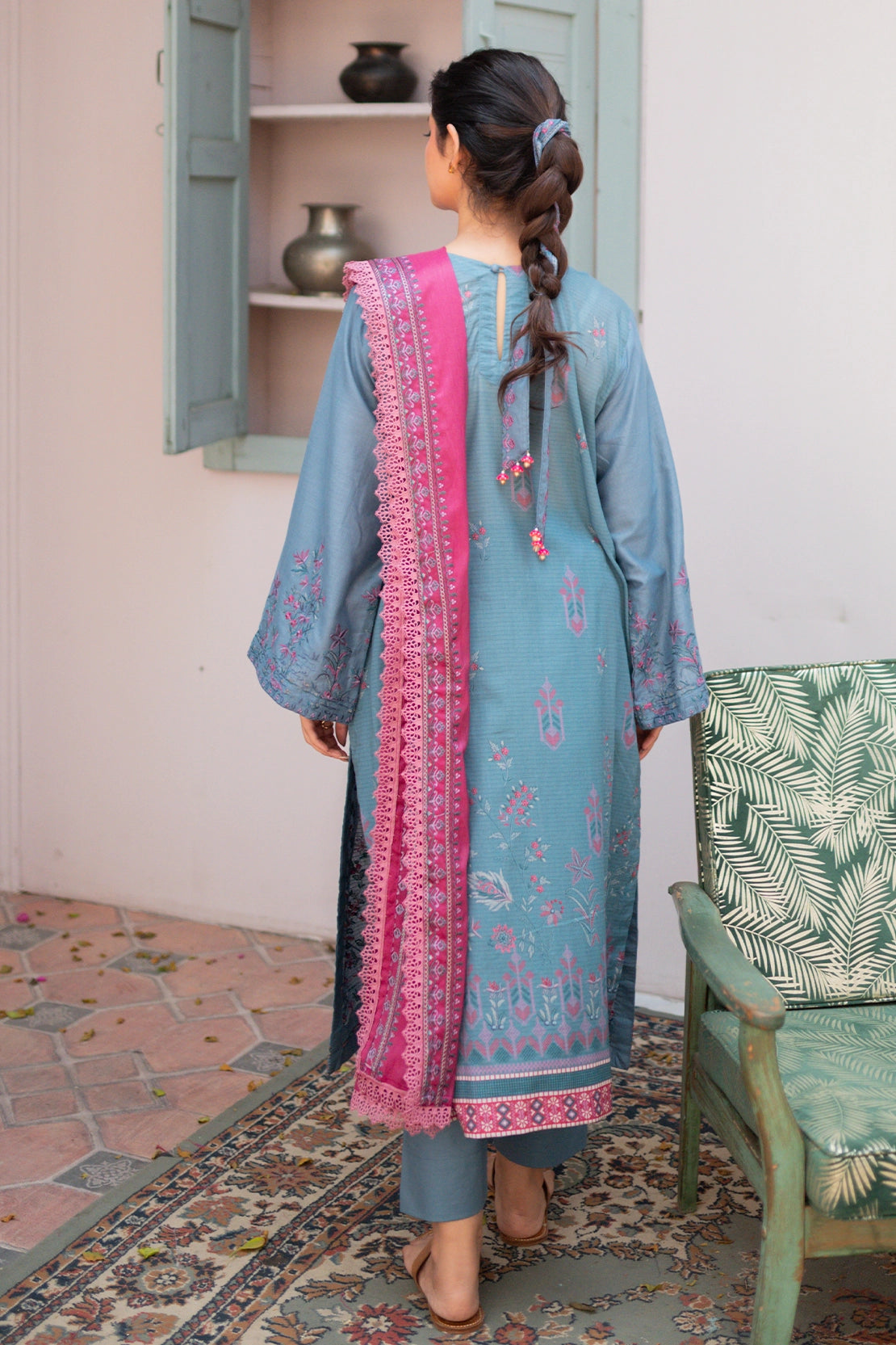 3 PIECE - PREMIUM EMBROIDERED LAWN - 8177