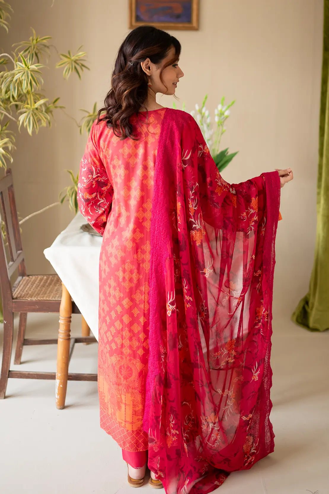 3 Piece - Embroidered Luxury Lawn - 8142