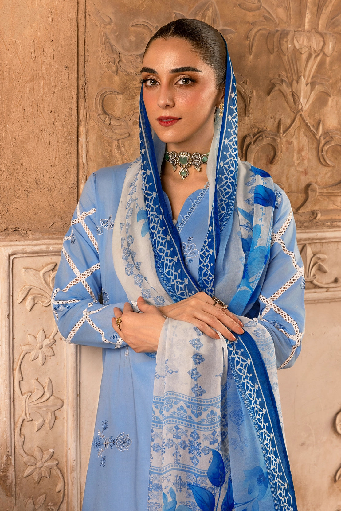3 Piece - Premium Embroidered Luxury Lawn - 571