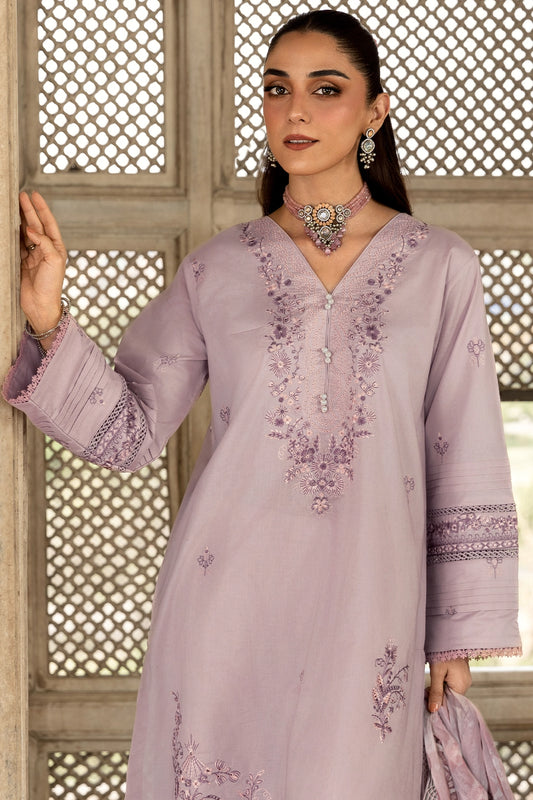 3 Piece - Premium Embroidered Luxury Lawn - 573