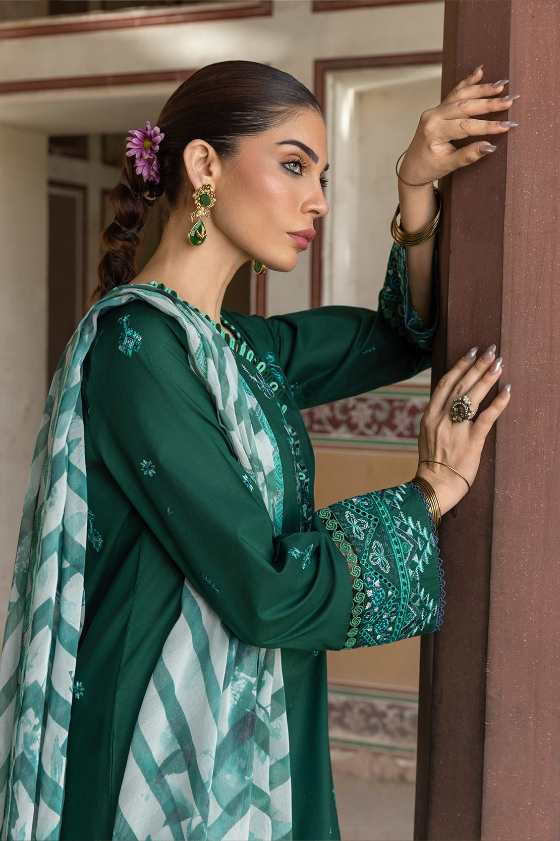 3 Piece - Premium Embroidered Luxury Lawn - 574