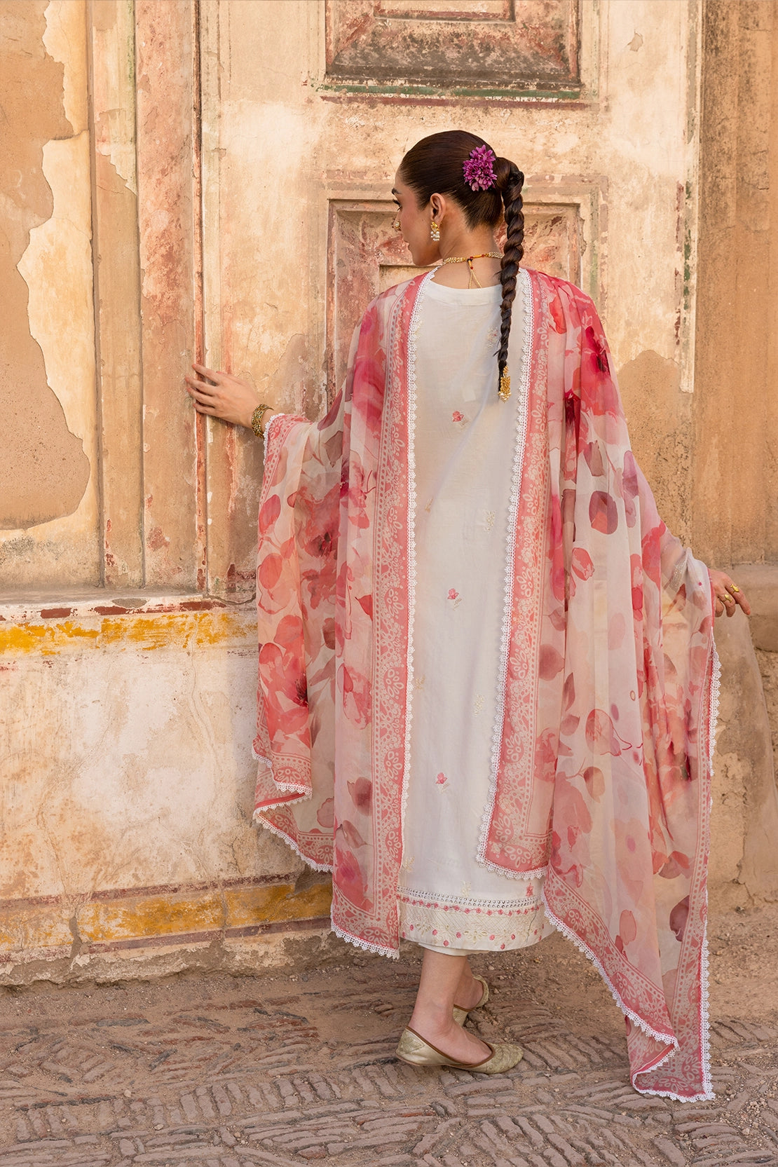 3 Piece - Premium Embroidered Luxury Lawn - 576