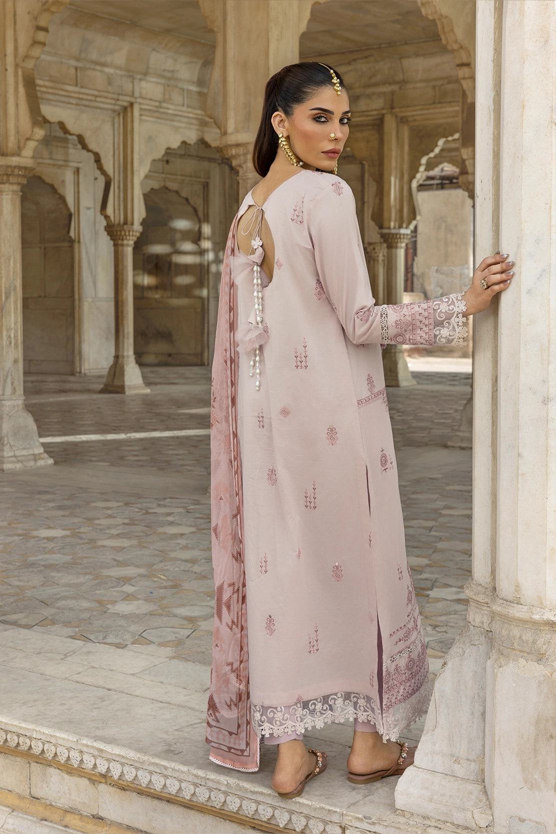 3 Piece - Premium Embroidered Luxury Lawn - 579