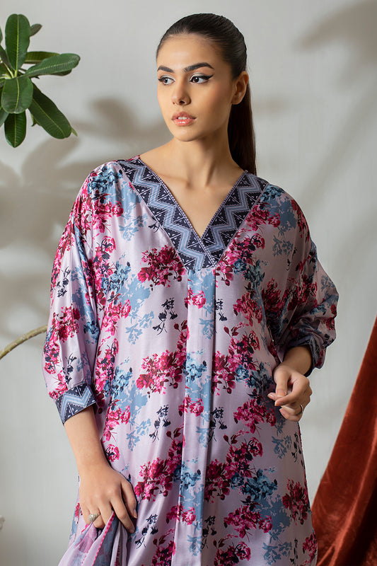 3 Piece – Digitally Printed Silk  – 8281