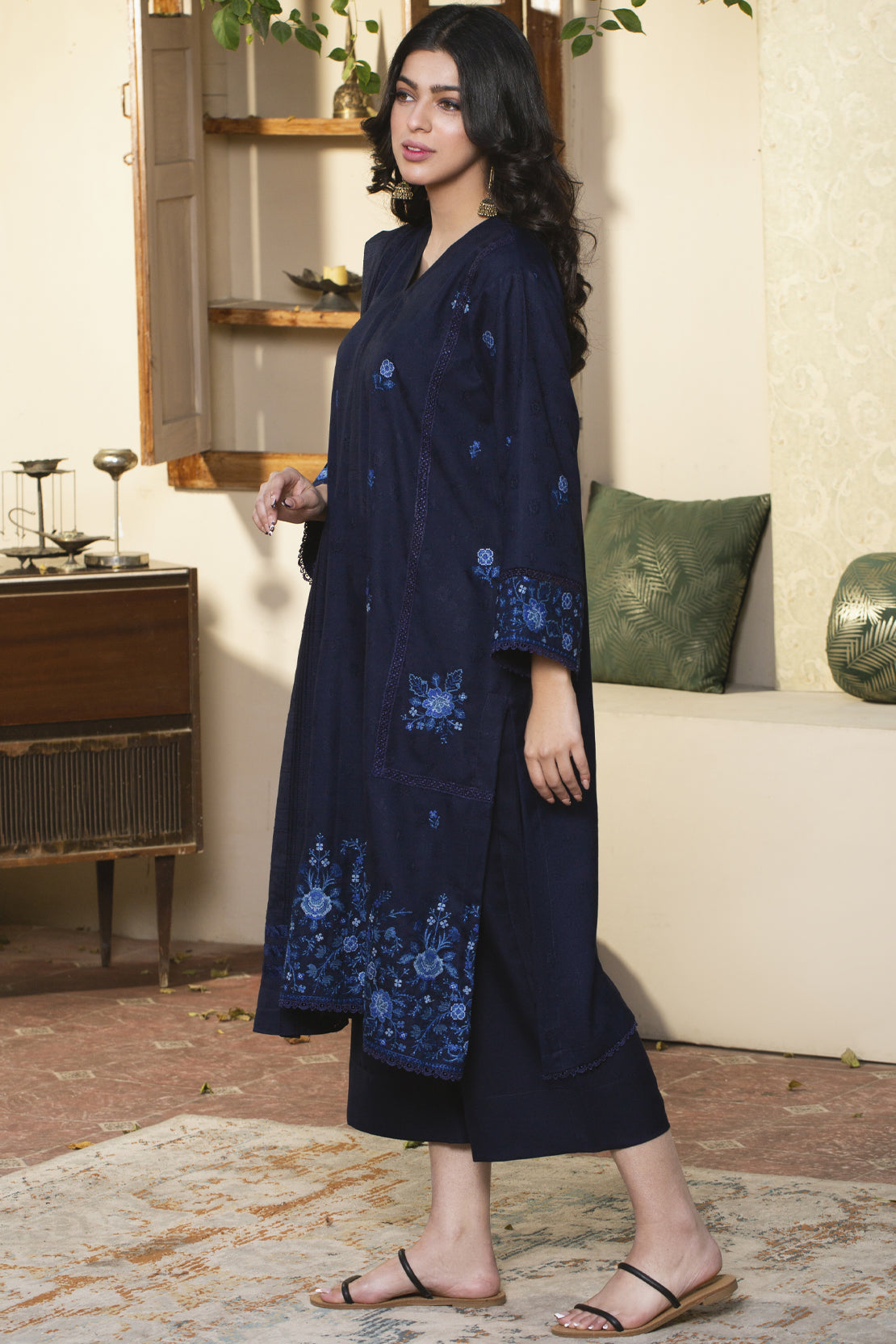 3 Piece - Premium Embroidered Jacquard Wool - 3111