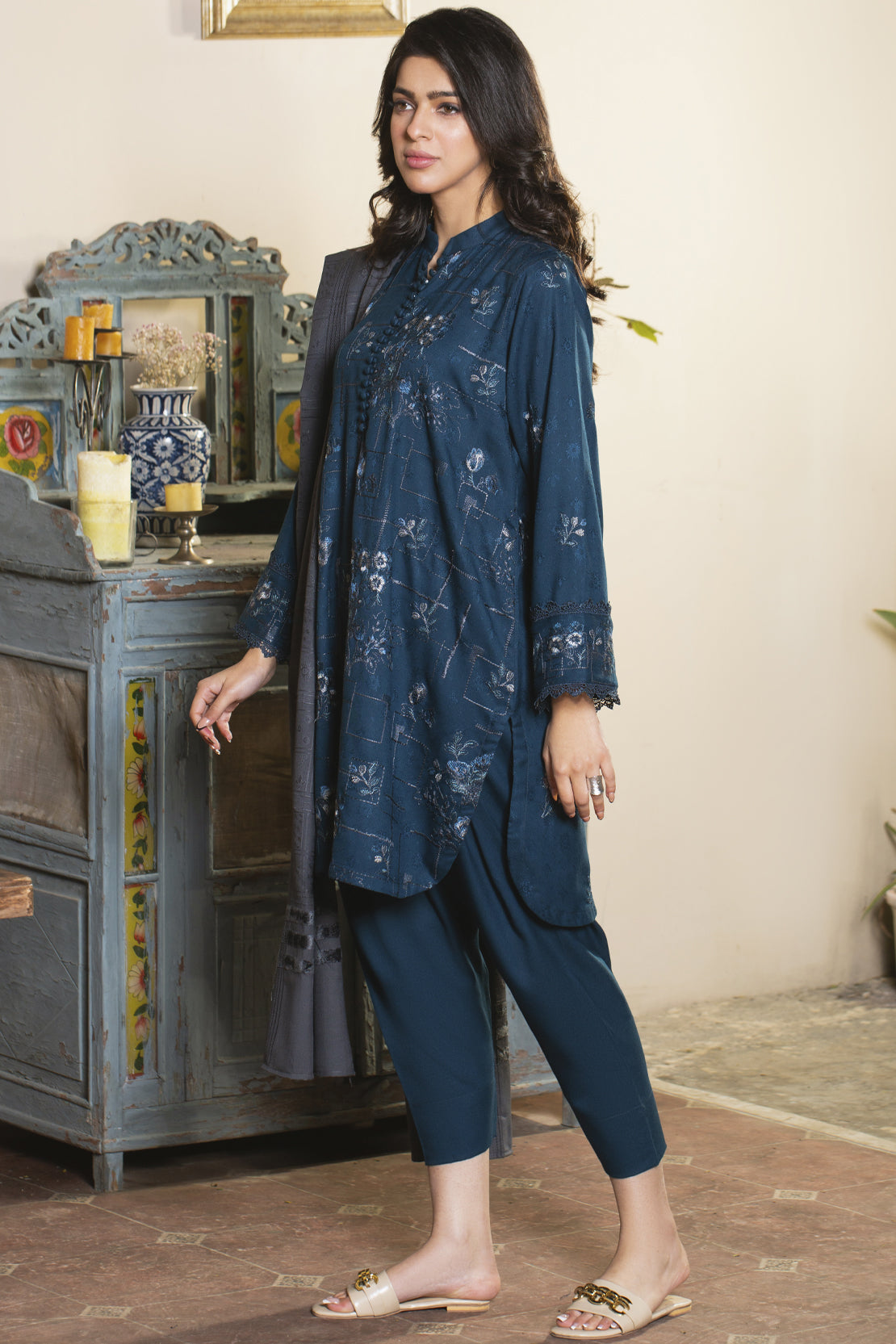 3 Piece - Premium Embroidered Jacquard Wool - 3117