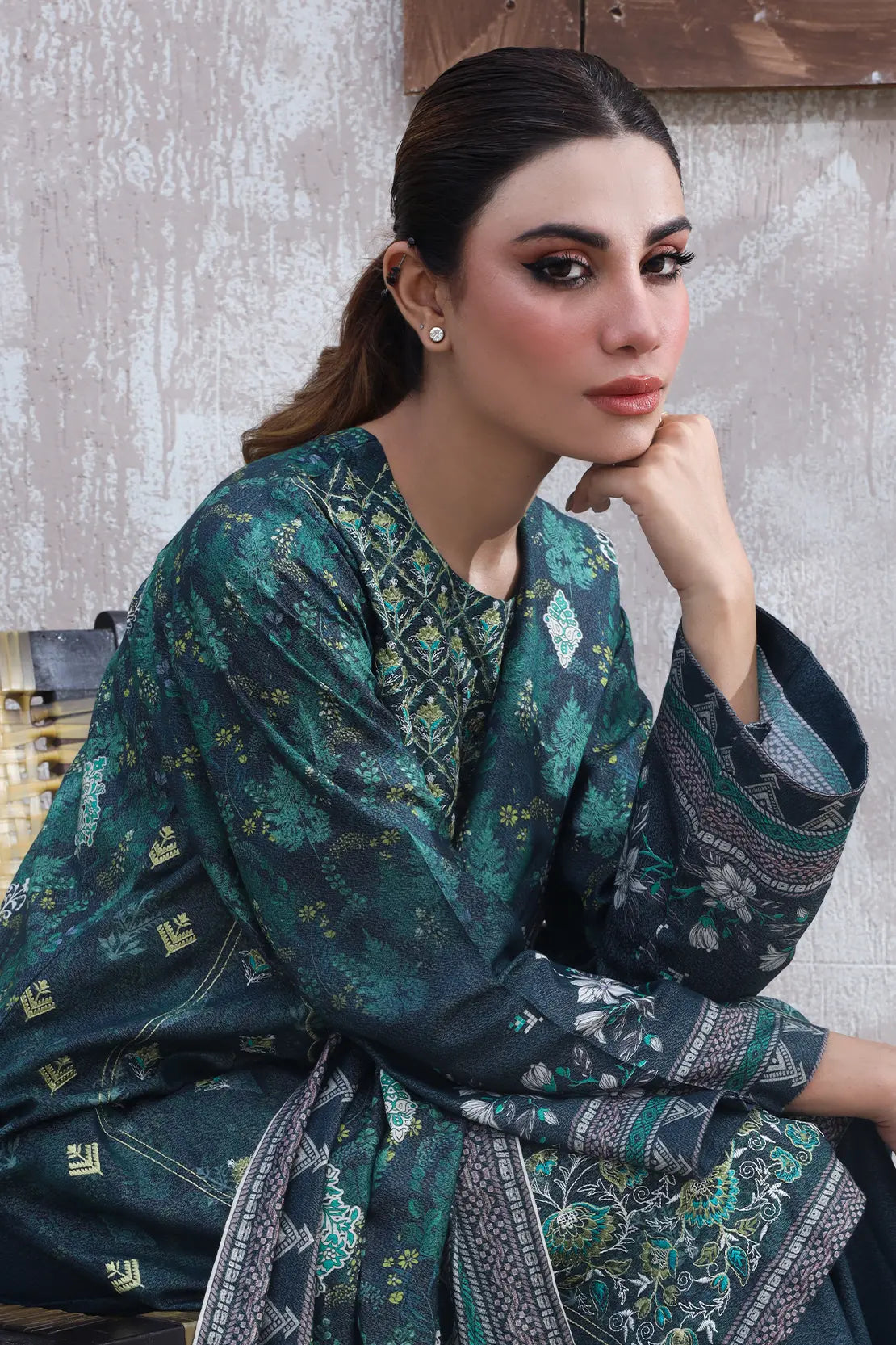 3 Piece – Premium Embroidered Karandi – 8311