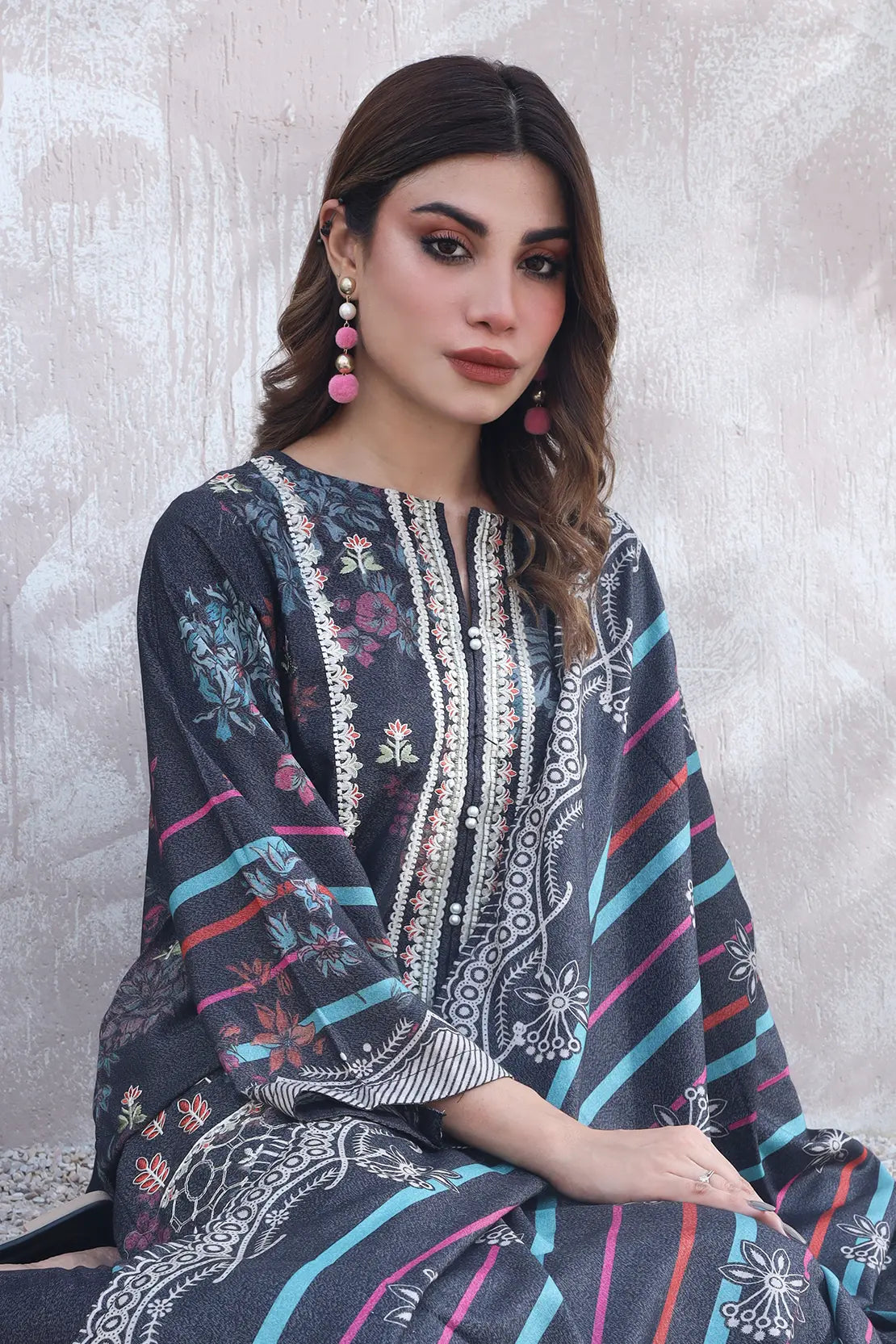 3 Piece – Premium Embroidered Karandi – 8316