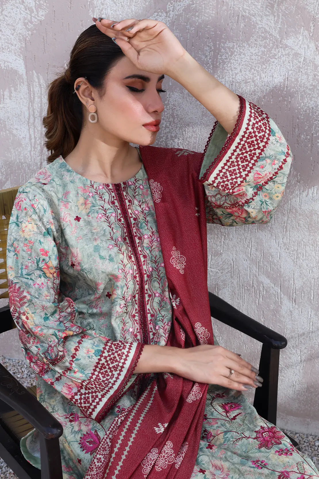 3 Piece – Premium Embroidered Karandi – 8317