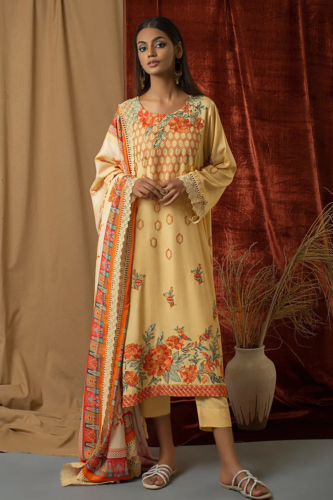 3 Piece – Premium Embroidered Karandi – 8296