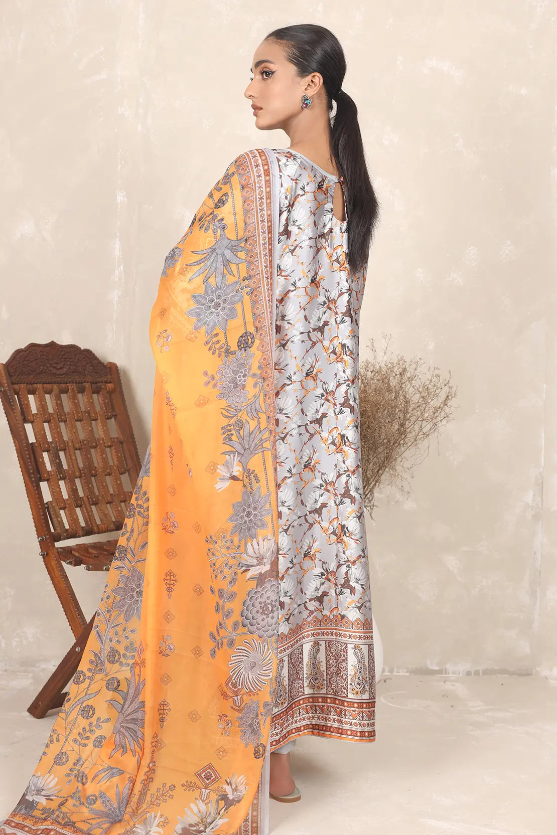 3 Piece – Printed Luxury Silk – 8110