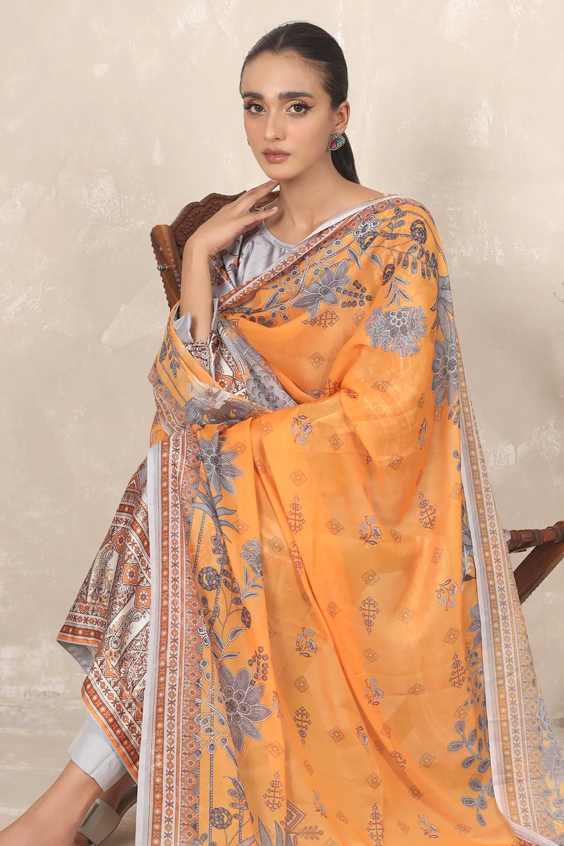 3 Piece – Printed Luxury Silk – 8110