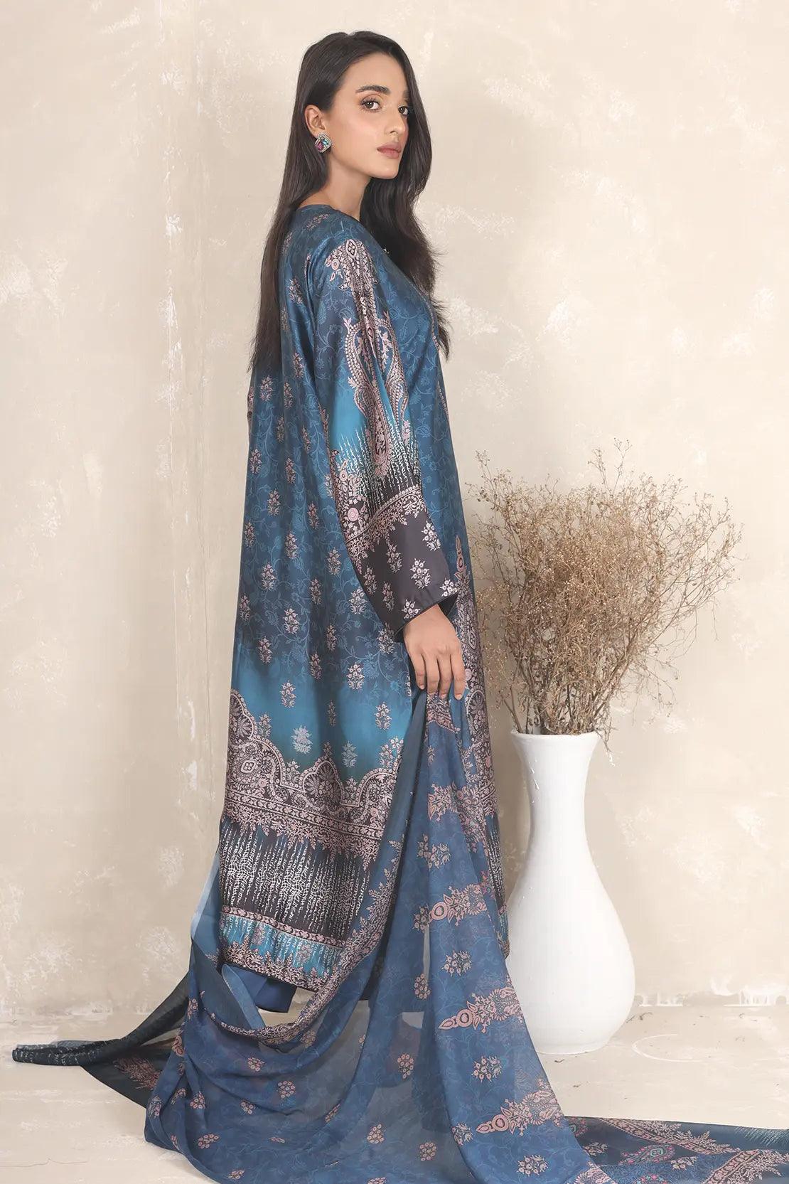 3 Piece – Printed Luxury Silk – 8102