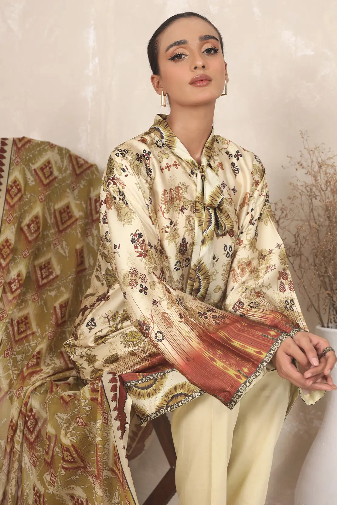 3 Piece – Printed Luxury Silk – 8104