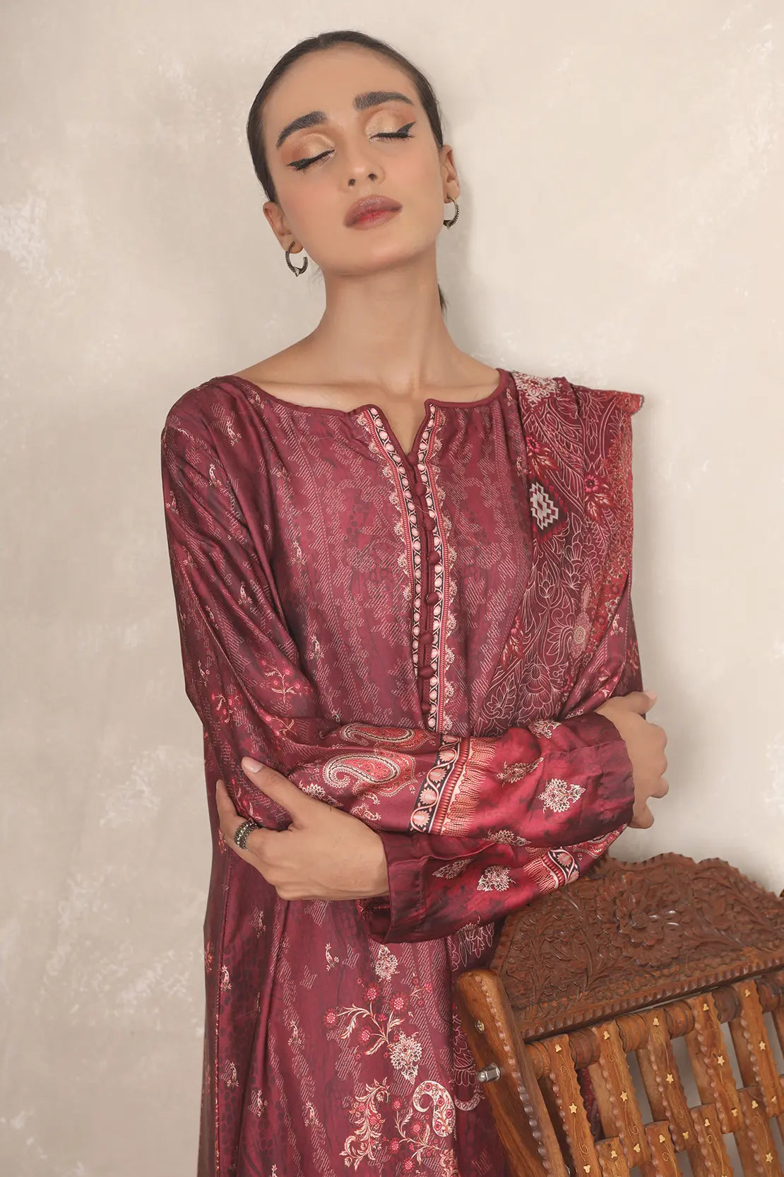 3 Piece – Printed Luxury Silk – 8109