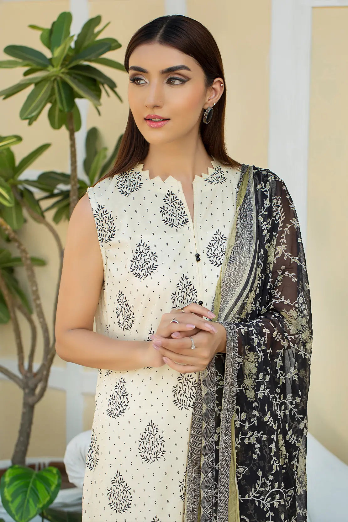 3 Piece - Luxury Printed Cambric - 8121